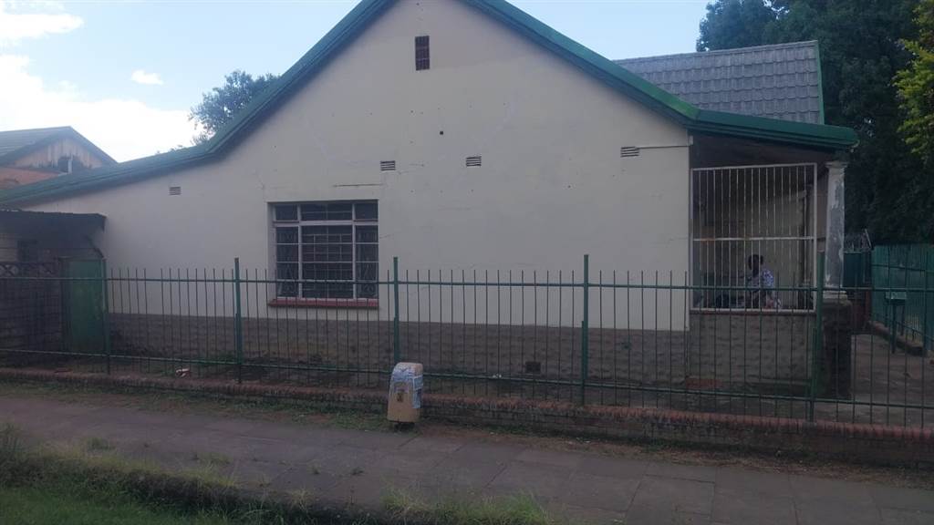 336  m² Commercial space in Pietermaritzburg Central photo number 2