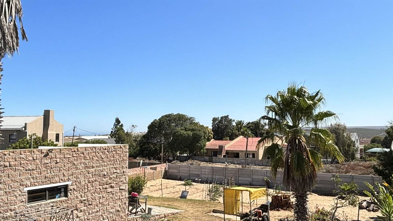 5 Bed House in Lamberts Bay photo number 28
