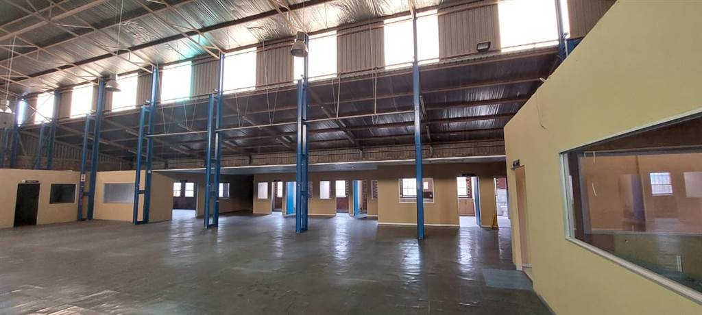 Commercial space in Secunda photo number 16