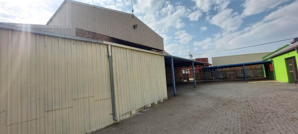 Commercial space in Secunda photo number 20