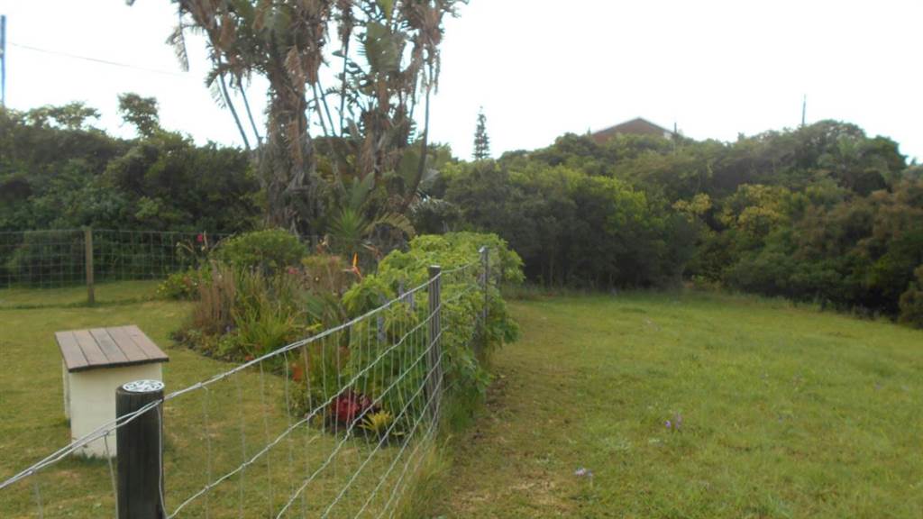 576 m² Land available in Morgans Bay photo number 6