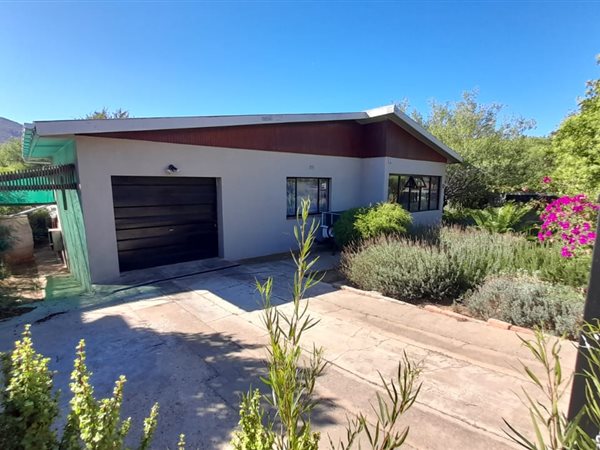 2 Bedroom House 2 Bedroom House