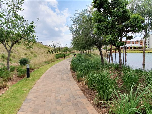 1 Bed Apartment in Waterkloof