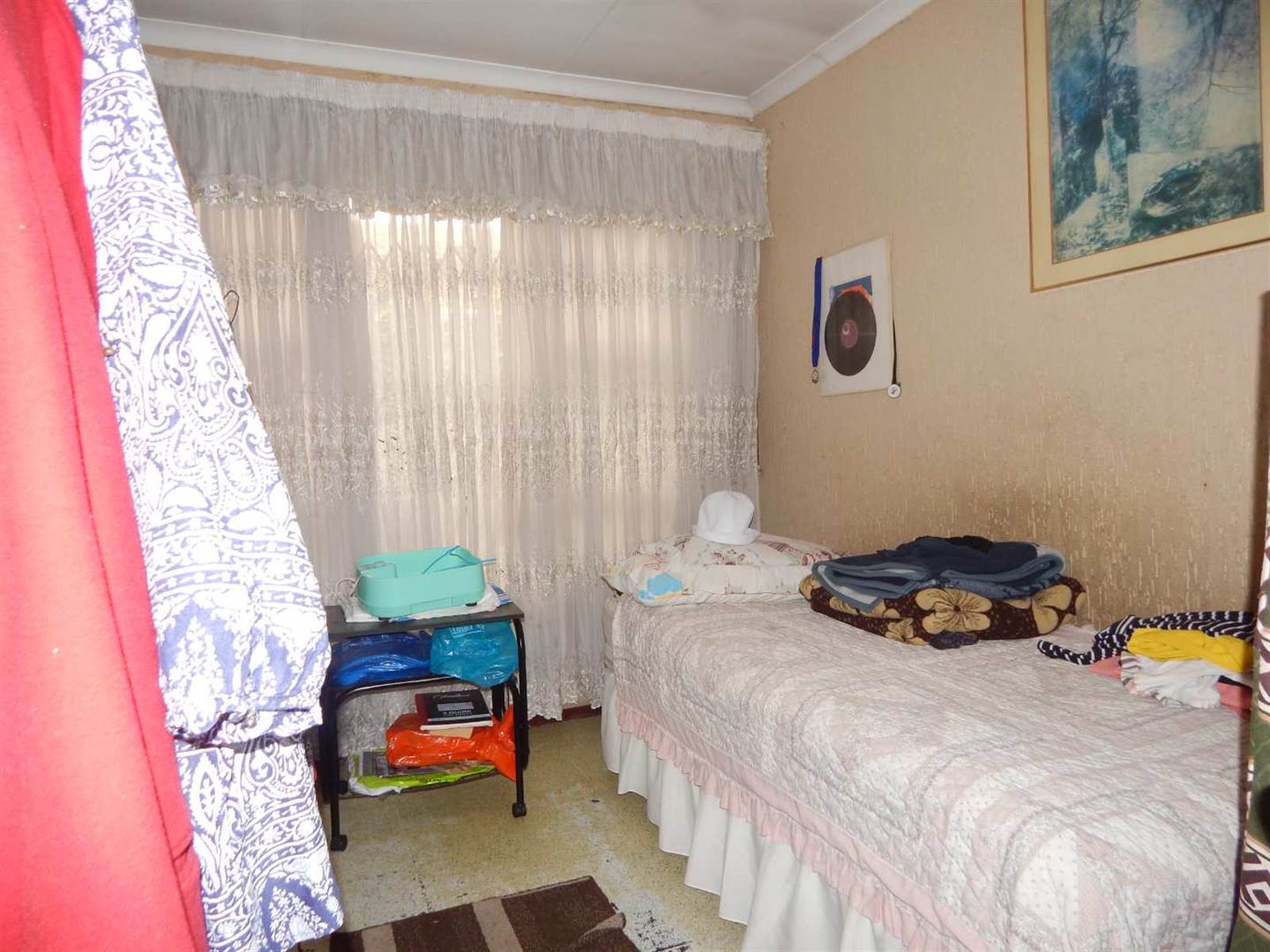 3 Bed House in Dhlamini photo number 8