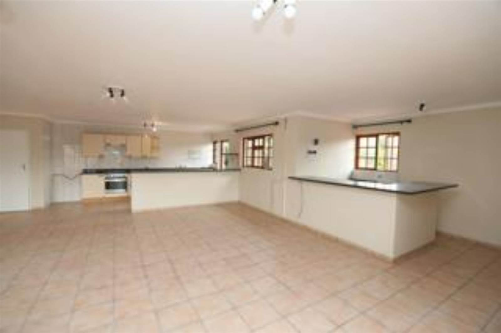 3 Bed House in Bedfordview photo number 19