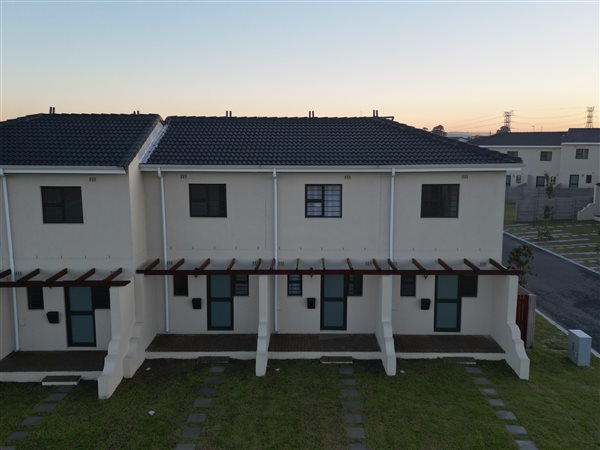 2 Bed Townhouse in Kuilsriver