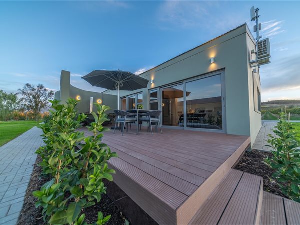 2 Bedroom House 2 Bedroom House