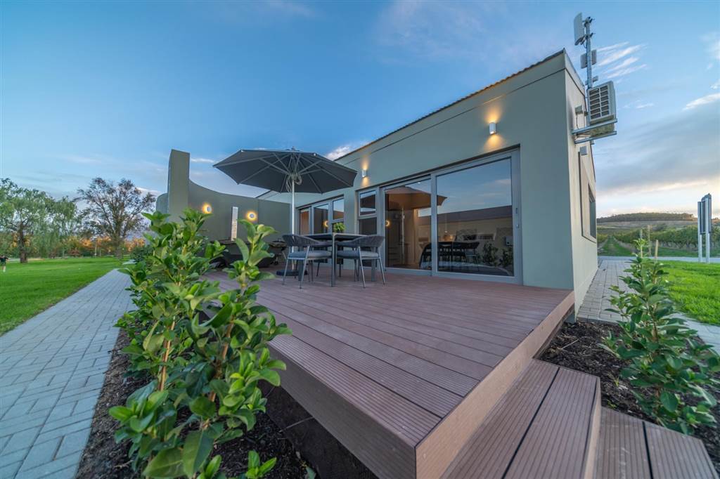 2 Bedroom Townhouse
