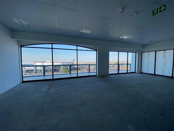 96 m² Commercial space 96 m² Commercial space