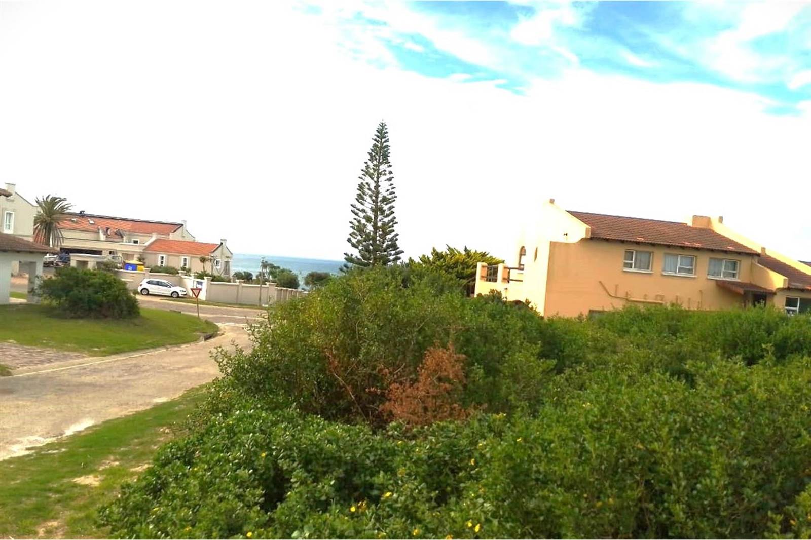 785 m² Land available in St Francis On Sea photo number 5