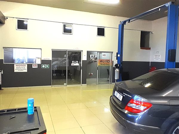 135  m² Commercial space in Ballito Commercial District