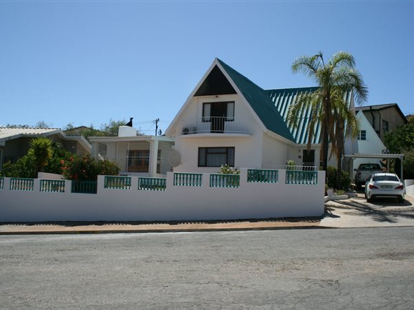 4 Bed House