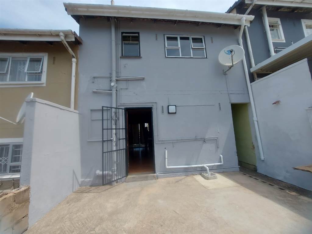 3 Bed House in Newlands East photo number 21