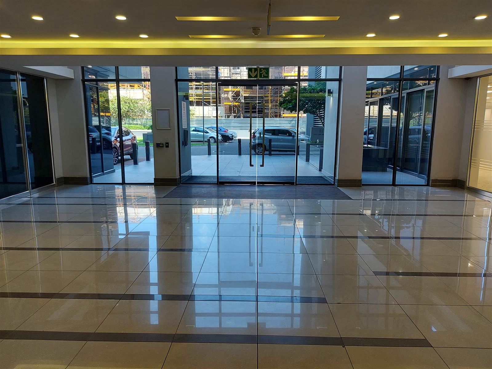 237  m² Commercial space in Parktown photo number 4