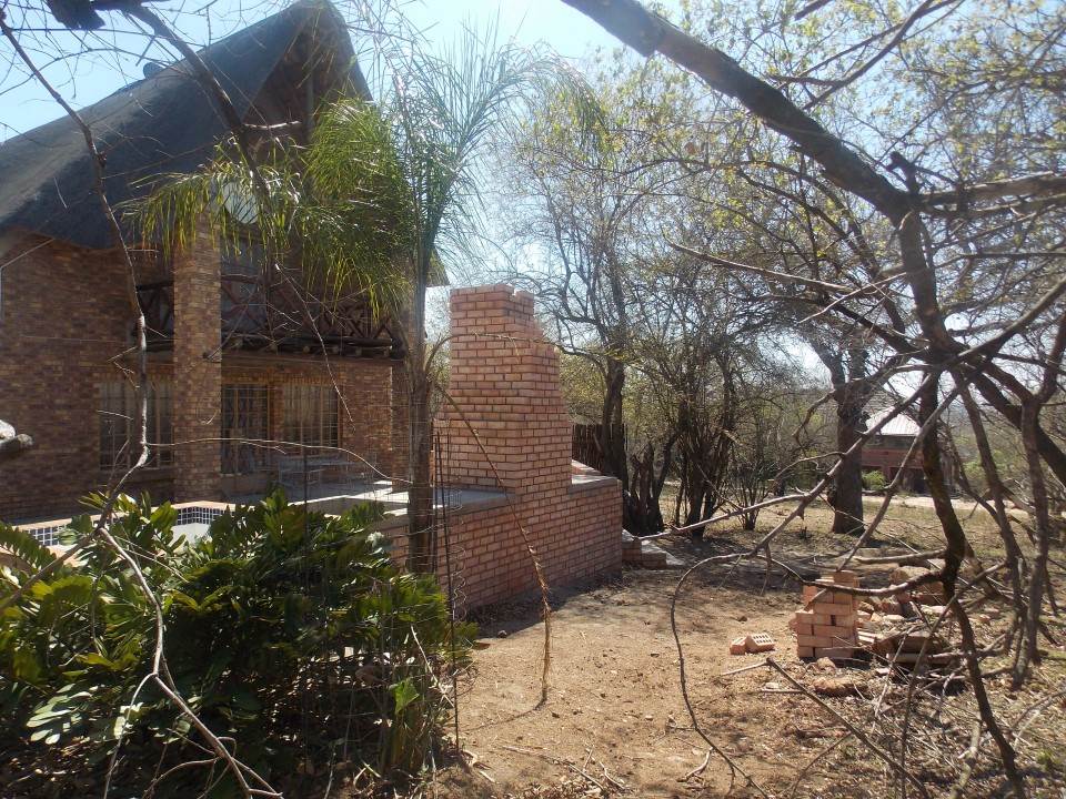 3 Bed House in Marloth Park photo number 3