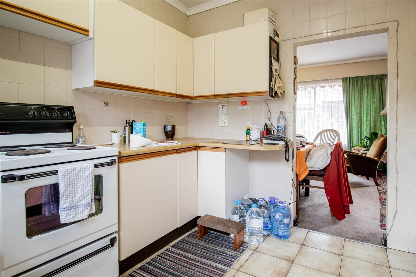 2 Bed Simplex in Edenvale photo number 9