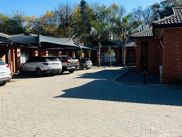 2 Bedroom Townhouse 2 Bedroom Townhouse