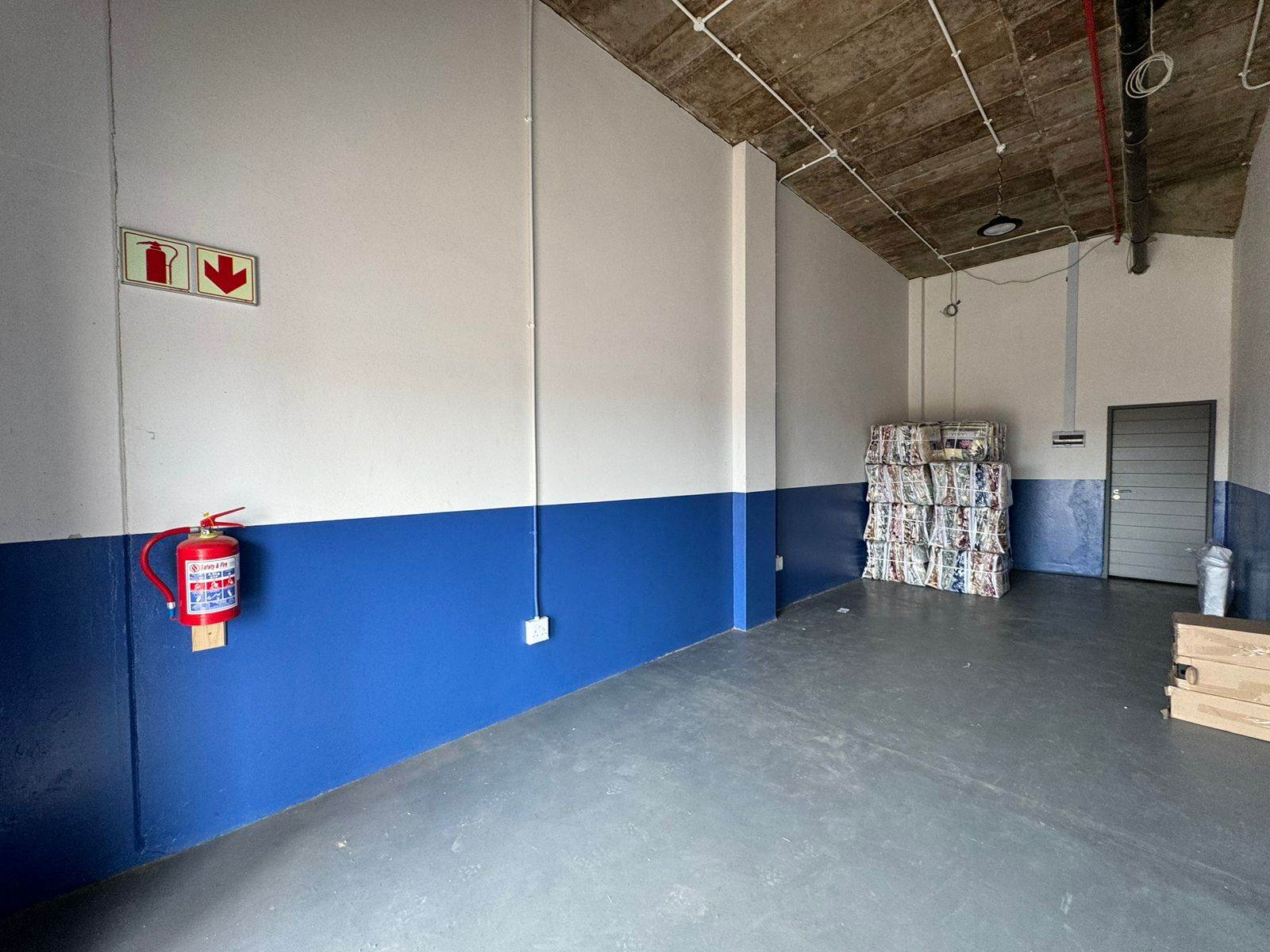 29.7  m² Commercial space in Wynberg photo number 17