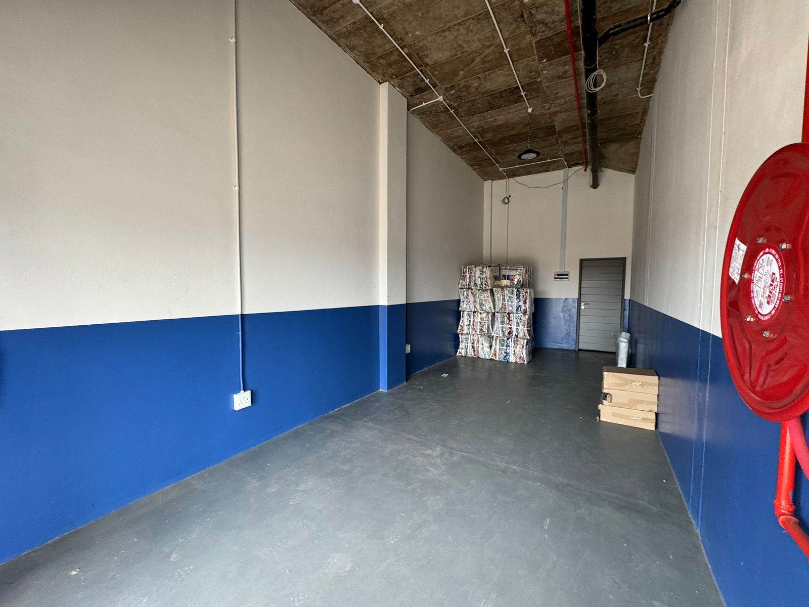 29.7  m² Commercial space in Wynberg photo number 16