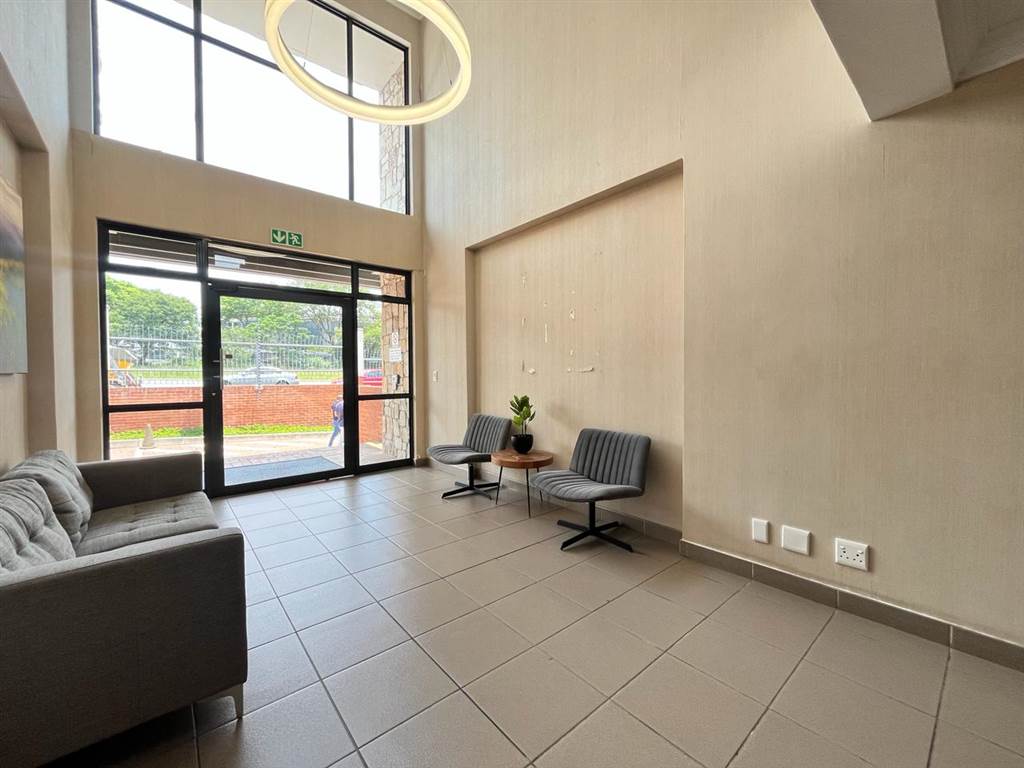232  m² Commercial space in Fourways photo number 15