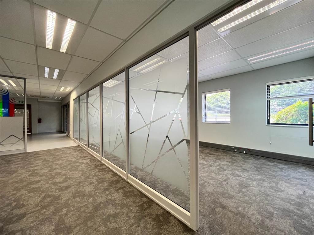 232  m² Commercial space in Fourways photo number 9