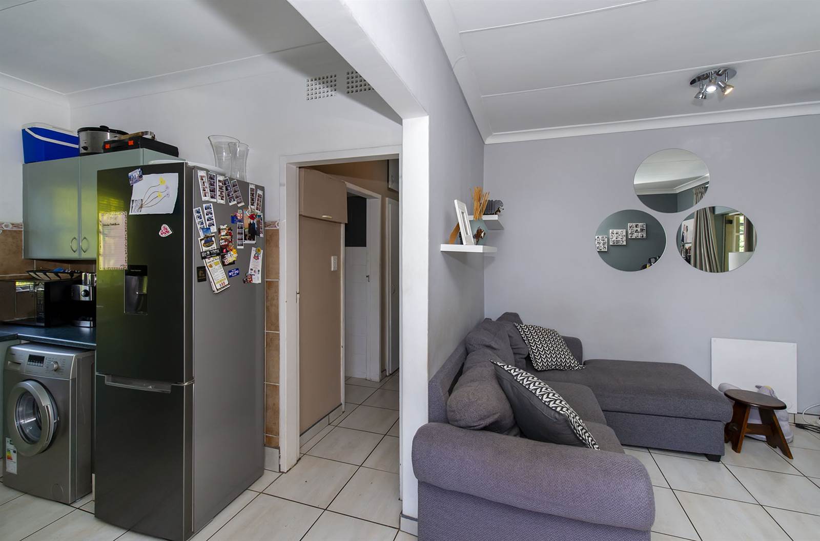 2 Bed Apartment in Modderfontein photo number 6