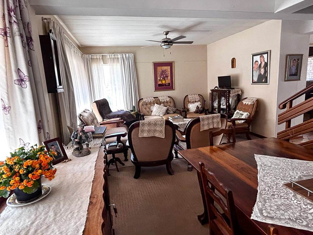 3 Bed Apartment in Potchefstroom Central photo number 5