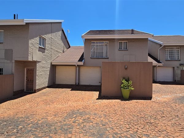 3 Bed Townhouse