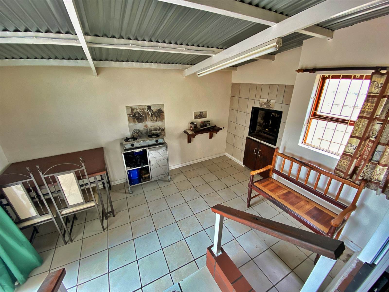 4 Bed House in Vanes Estate photo number 11