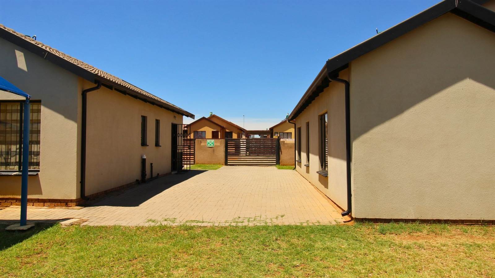 Commercial space in Soshanguve photo number 15