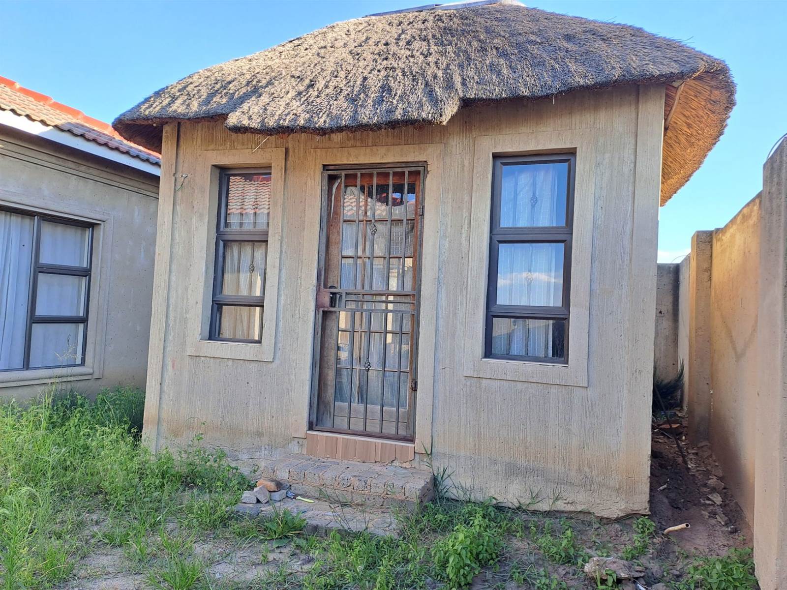 3 Bed House in Krugersrus photo number 22