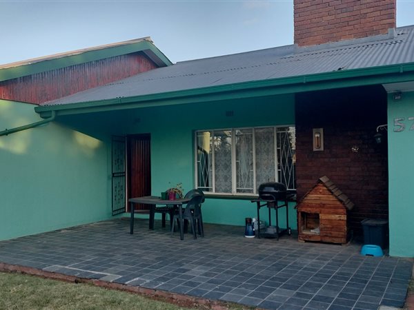 3 Bedroom House 3 Bedroom House