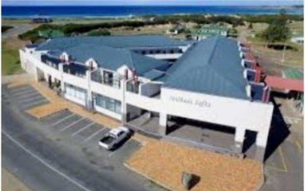 138  m² Commercial space in Stilbaai photo number 12