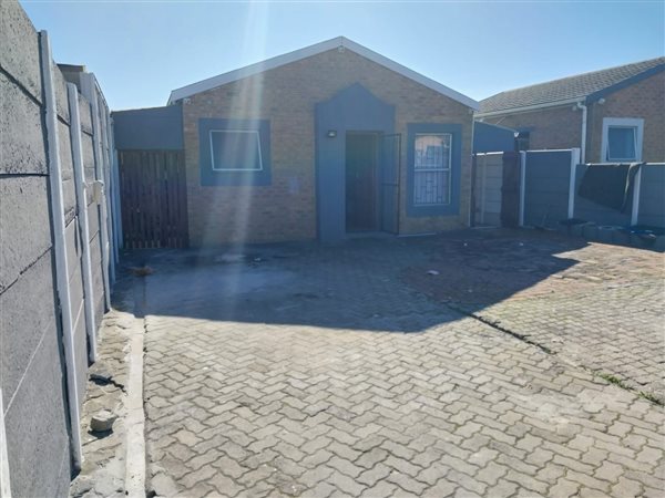 2 Bedroom House 2 Bedroom House