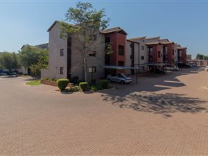 2 Bed Apartment in Honeydew