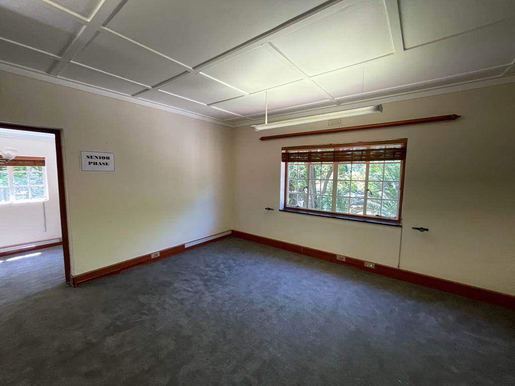 600  m² Commercial space in Rosebank photo number 20