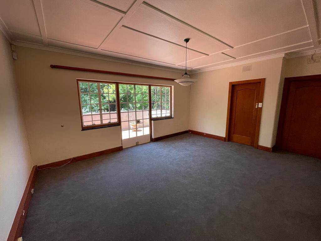 600  m² Commercial space in Rosebank photo number 19