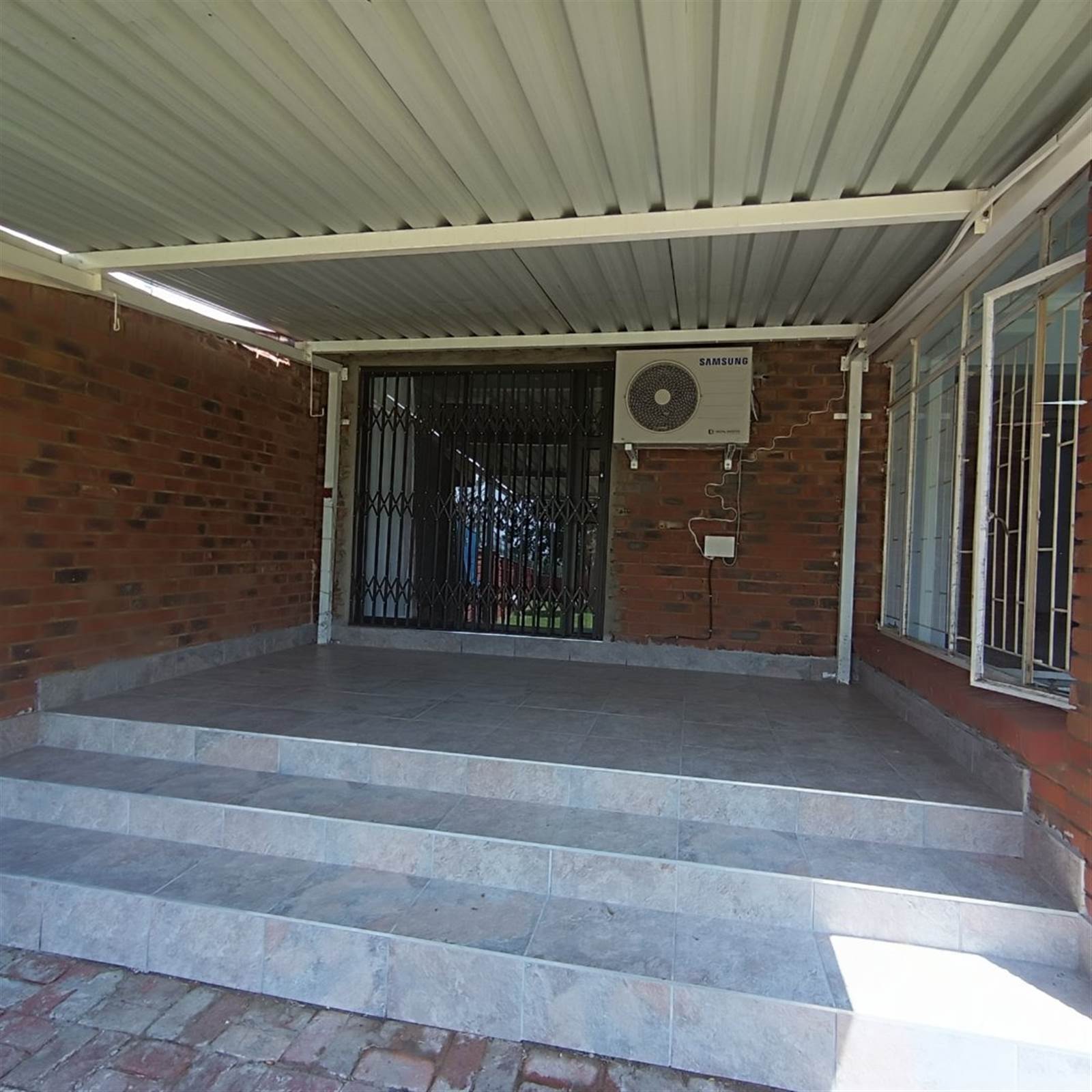 3 Bed Townhouse in Parys photo number 10