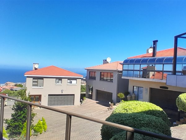 3 Bedroom House 3 Bedroom House