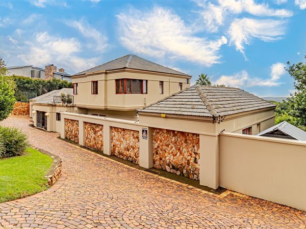 5 Bedroom House 5 Bedroom House