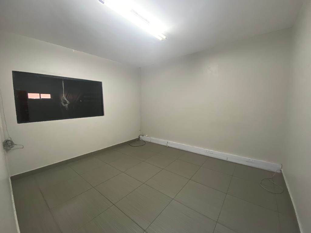 300  m² Commercial space in Witbank Central photo number 12