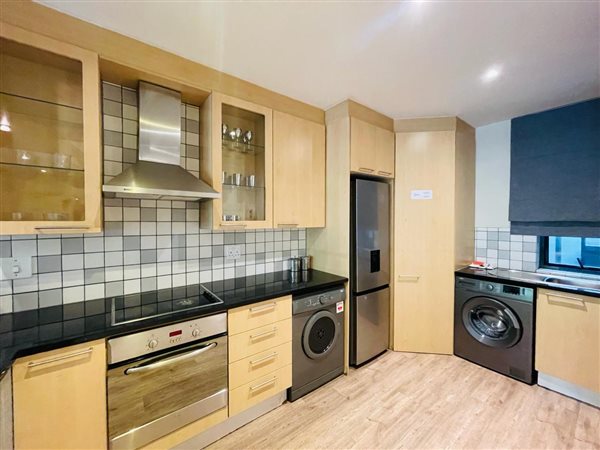 2 Bed Apartment in Morningside