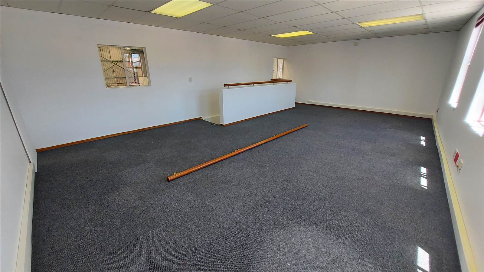 330  m² Industrial space in Killarney Gardens photo number 9