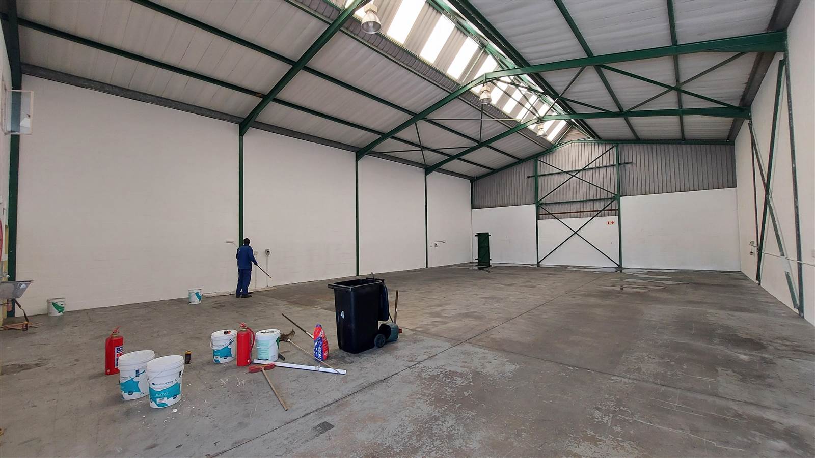 330  m² Industrial space in Killarney Gardens photo number 4