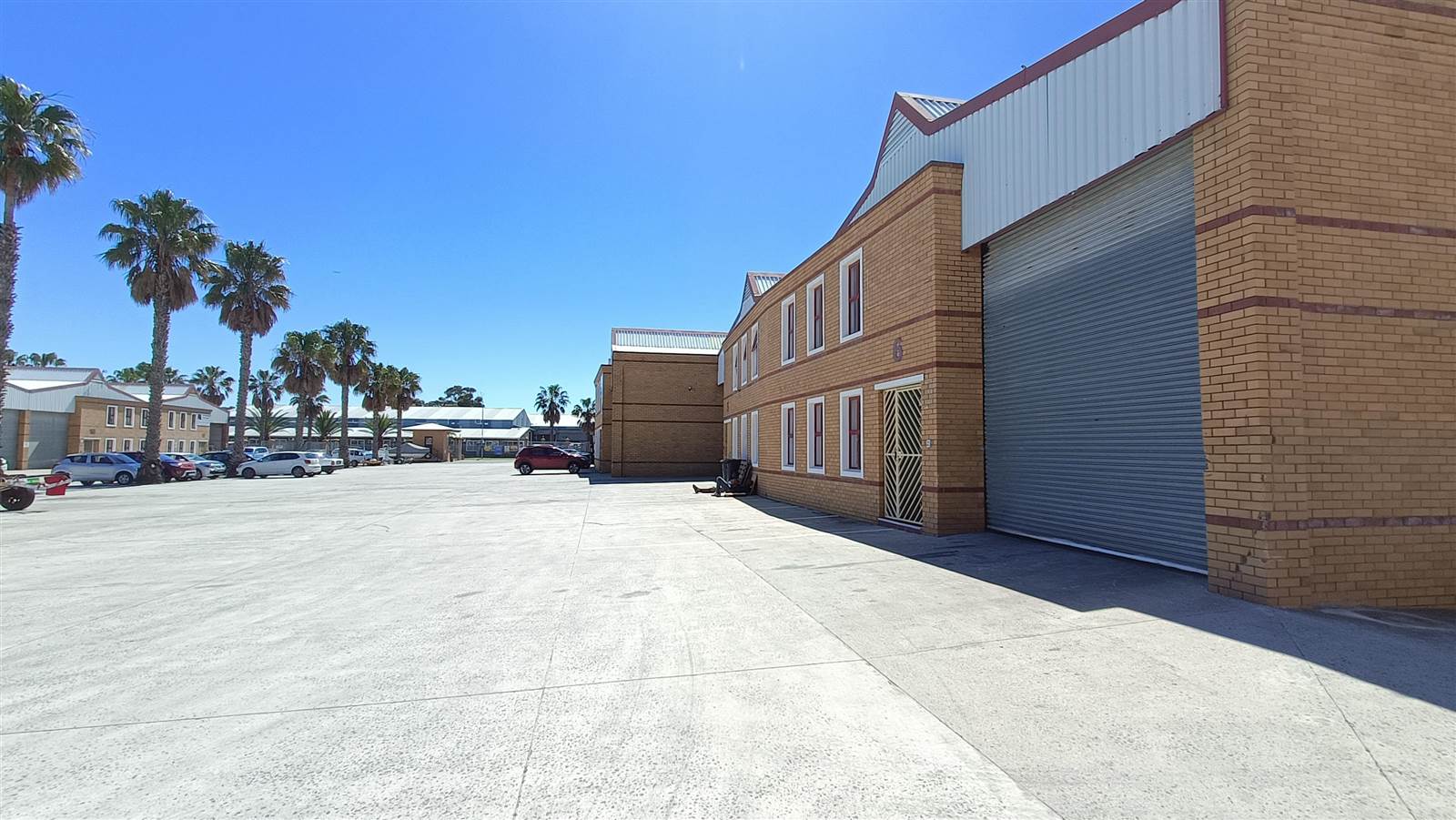 330  m² Industrial space in Killarney Gardens photo number 10
