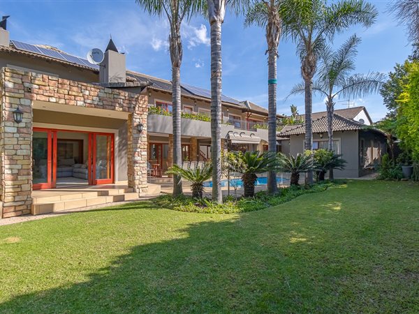 6 Bedroom House 6 Bedroom House