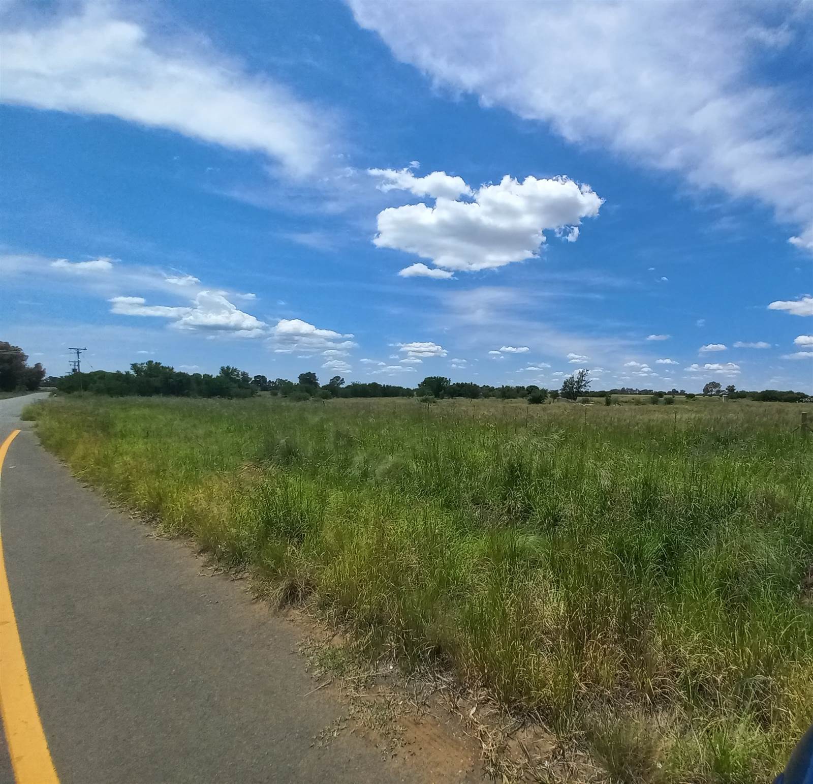 1041 ha Land available in Bloemfontein photo number 6