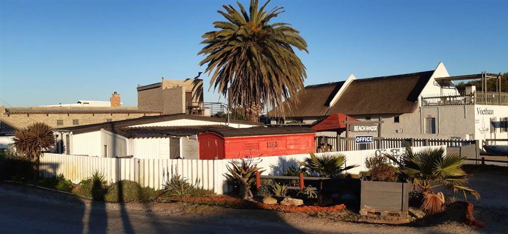 2 Bed House in Port Nolloth photo number 2