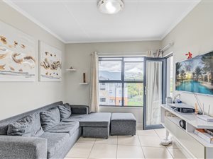 Apartment in Olivedale