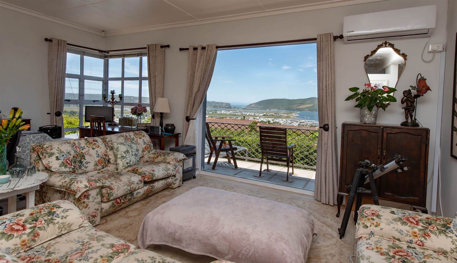 8 Bed House in Knysna Central photo number 8